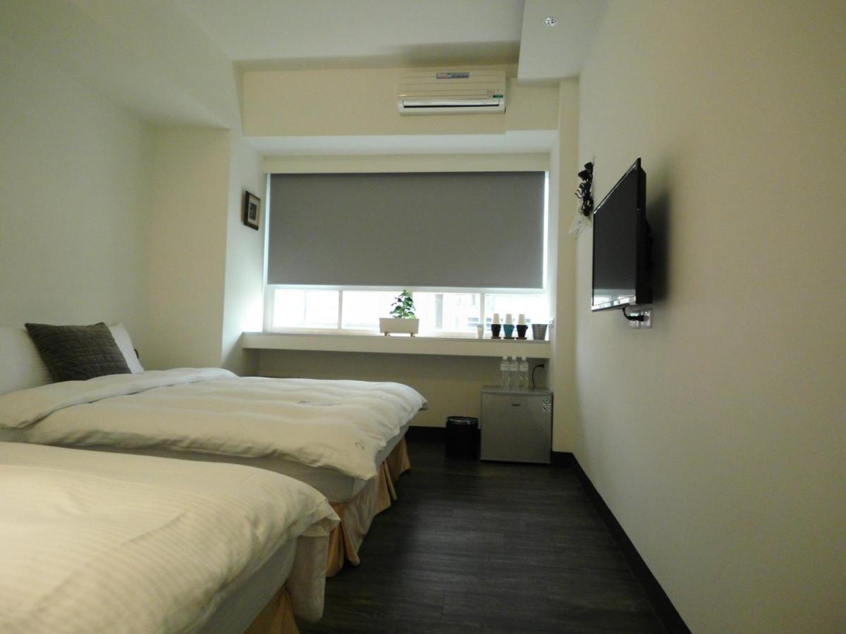 237 Hotel Kaohsiung Eksteriør billede