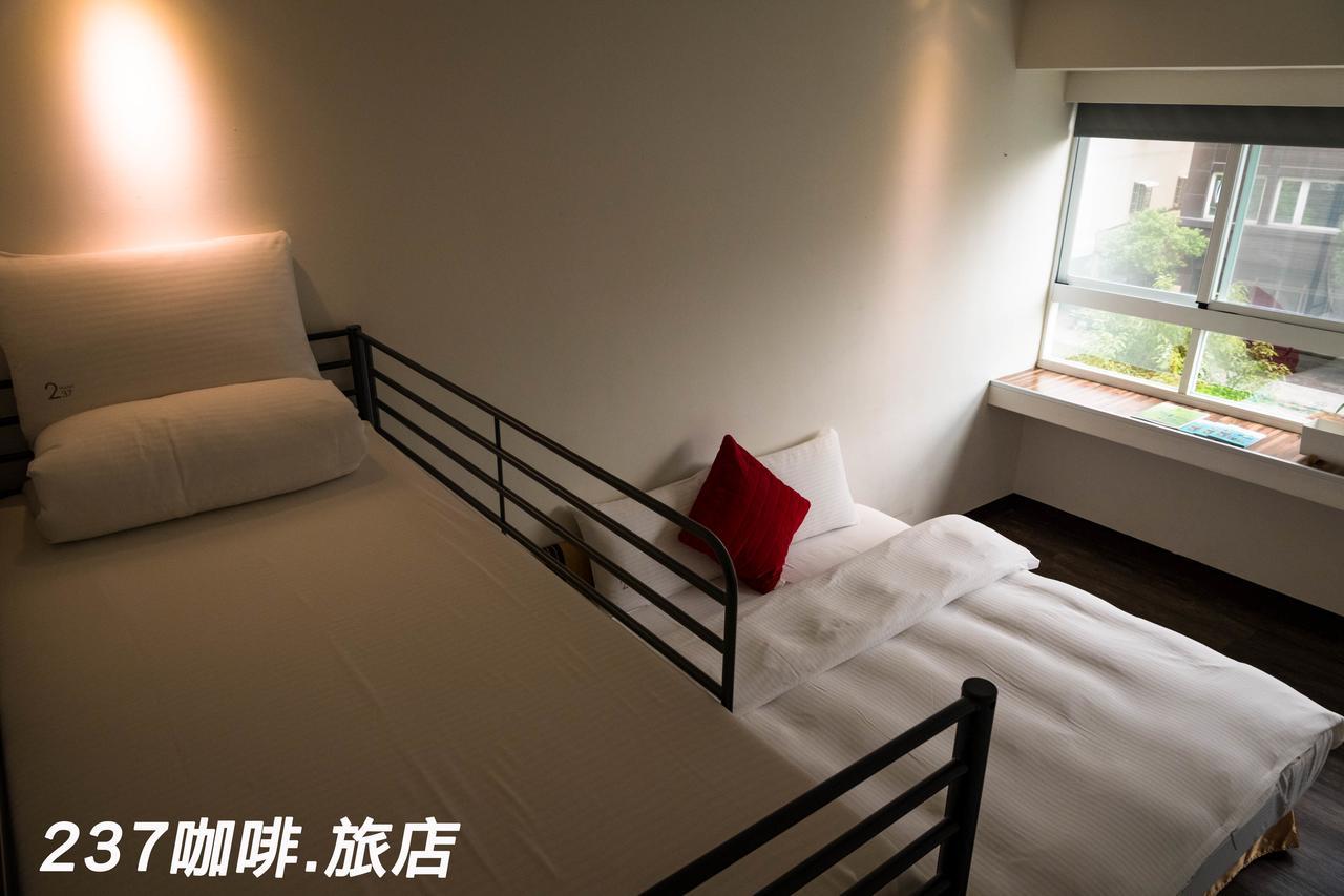 237 Hotel Kaohsiung Eksteriør billede