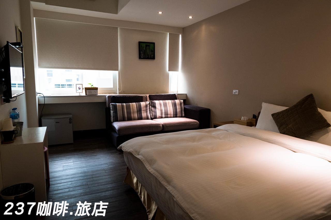 237 Hotel Kaohsiung Eksteriør billede